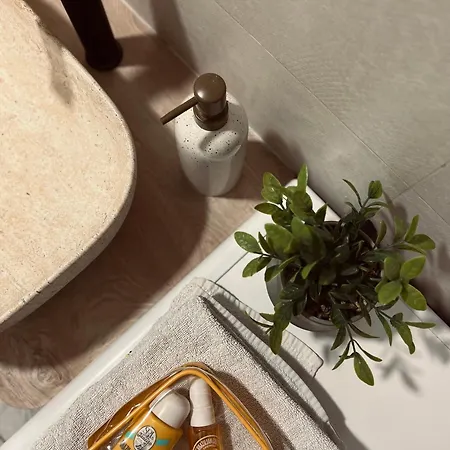 Apartamento Bright & Sunny Two Bedroom